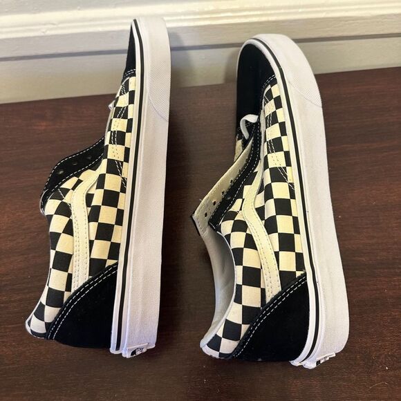Vans Men's Black and Cream Old Skool Checkerboard Shoe size 9, new - Picture 6 of 9